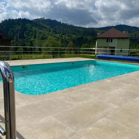 карпатский уикенд Tatil Evi *
